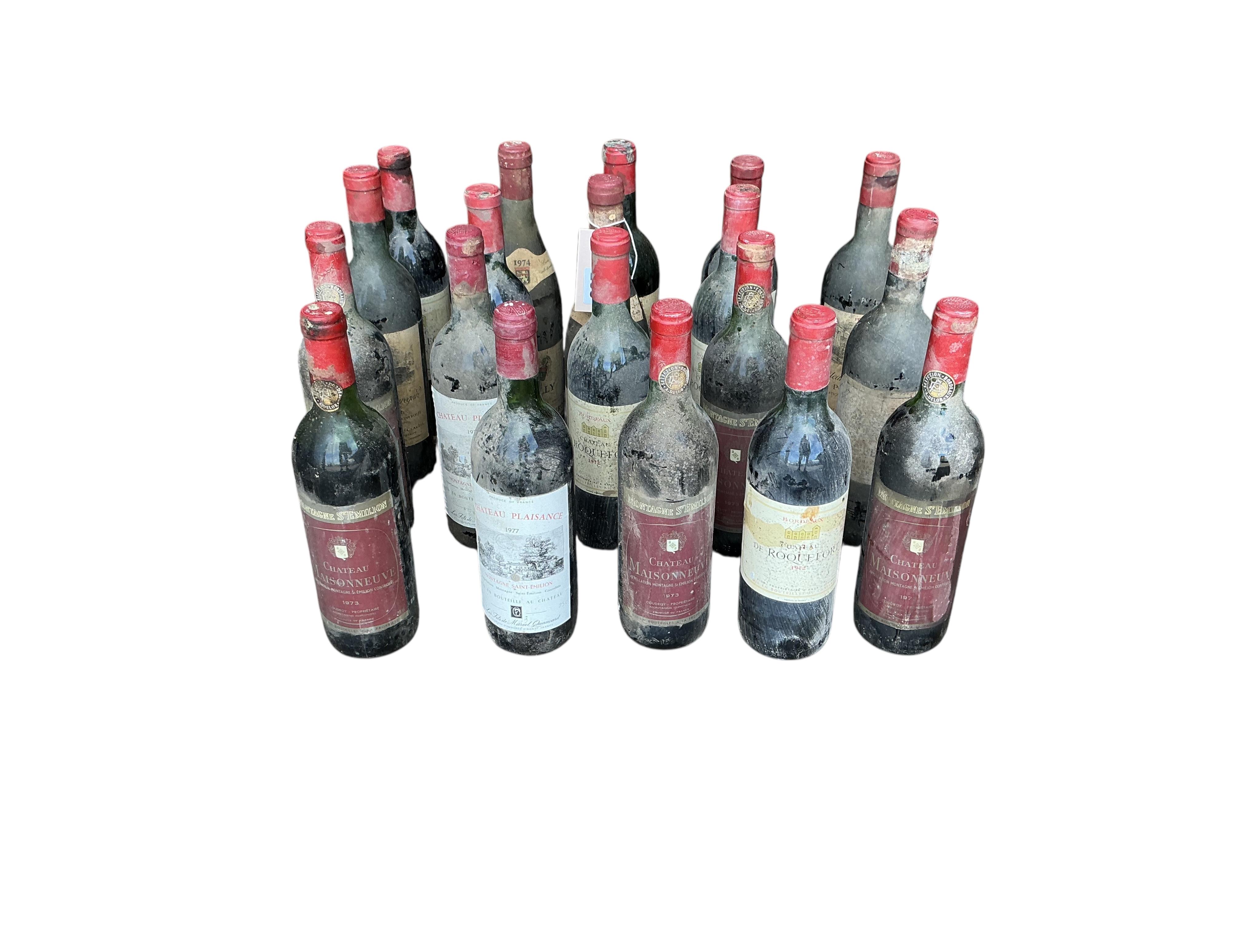 Nineteen bottles of assorted vintage wine to include 1969 De Luze Chateau Latour and 1977 Moillard Crozes Hermitage.
